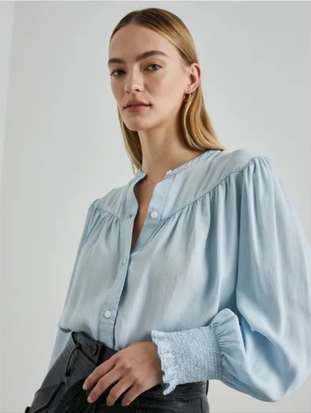 Rails Daphne Blouse Top Washed Denim-look Tencel Smocked Draped Sz Lg Light Blue